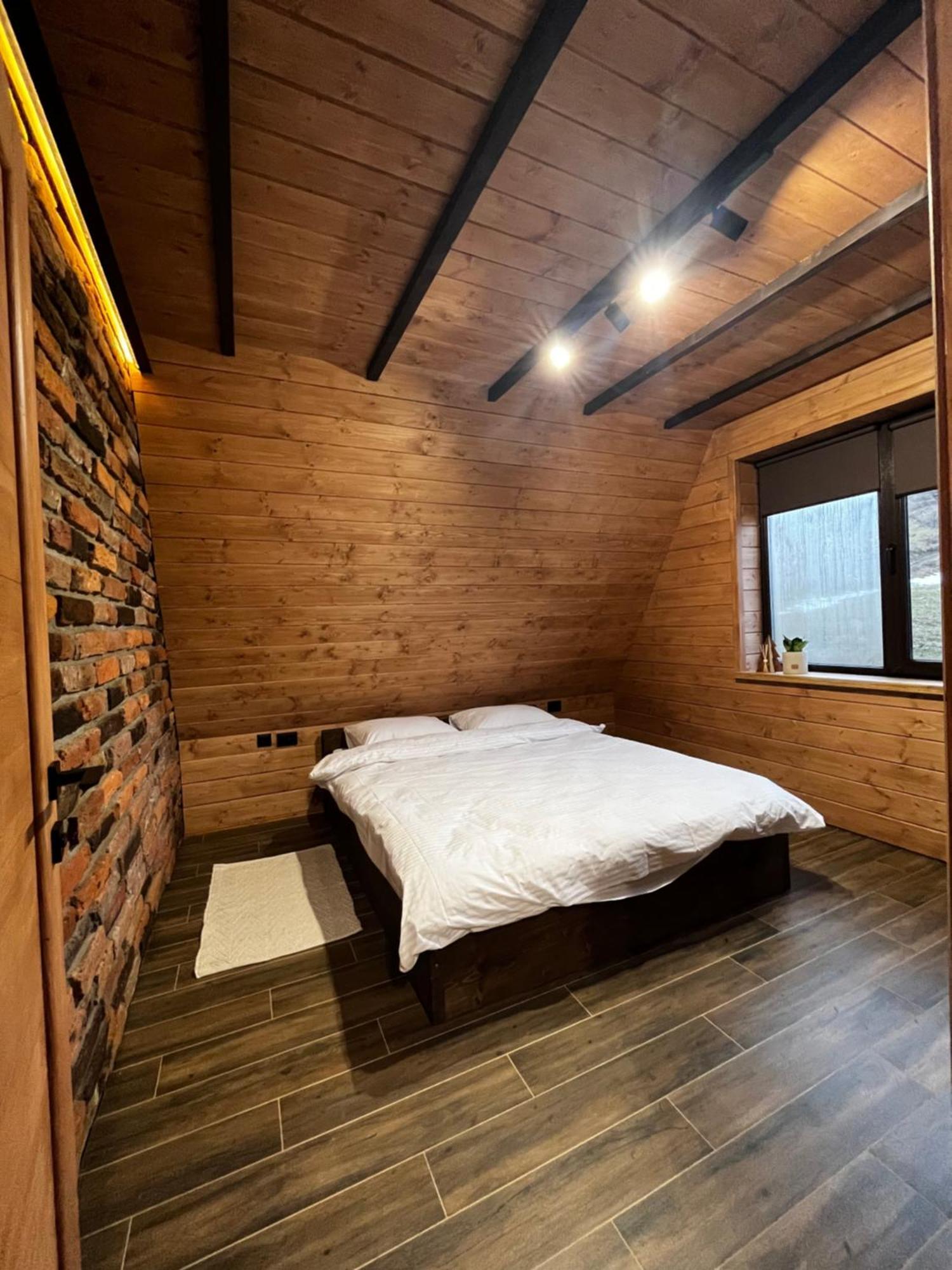 Тихий Куточок Villa Izki Dış mekan fotoğraf