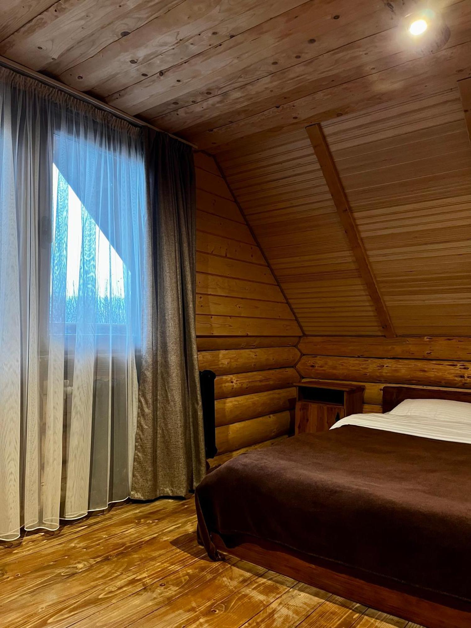 Тихий Куточок Villa Izki Dış mekan fotoğraf